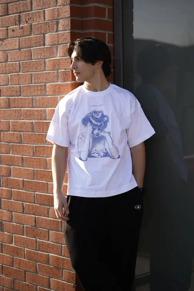 SILENT CHAOS KADIN BASKILI BOXY FIT T-SHIRT